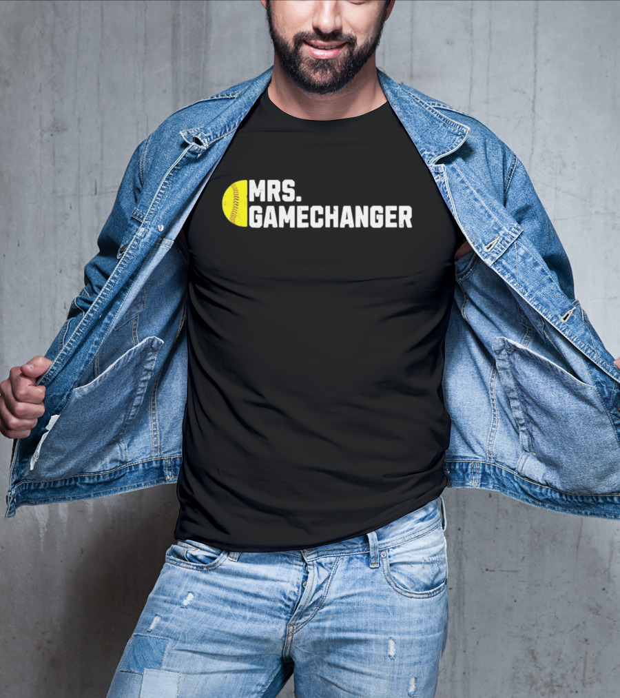 Mrs. Gamechanger Softball Baseball Enthusiast Athlete Lover Fitness Sports T-Shirt