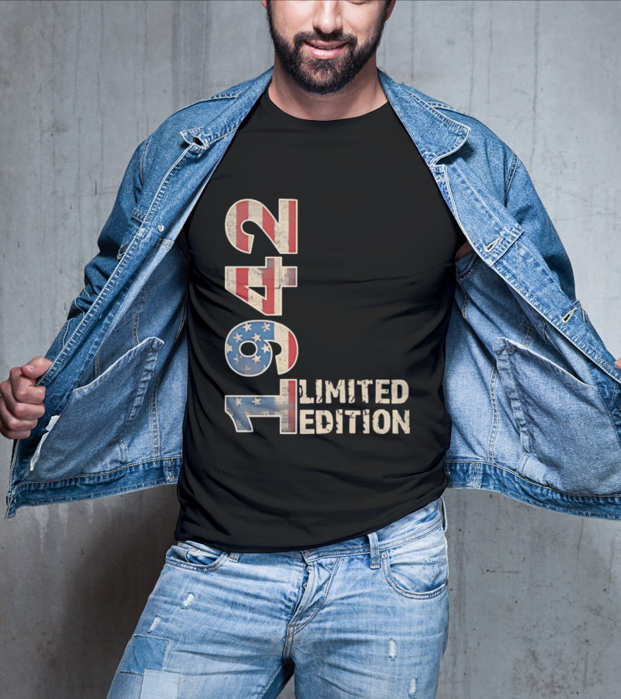 USA 1942 Limited Edition American Flag T-Shirt