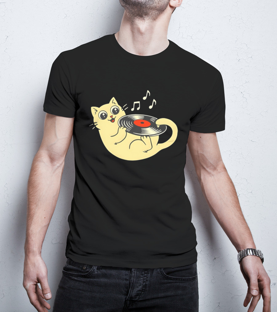 Turntable Cat Spinning Vinyl Record With Musical Notes T-Shirt