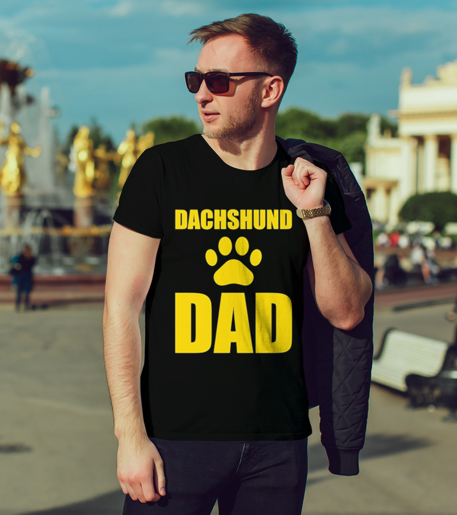 Dachshund Dad Wiener Dog Paw Print T-Shirt