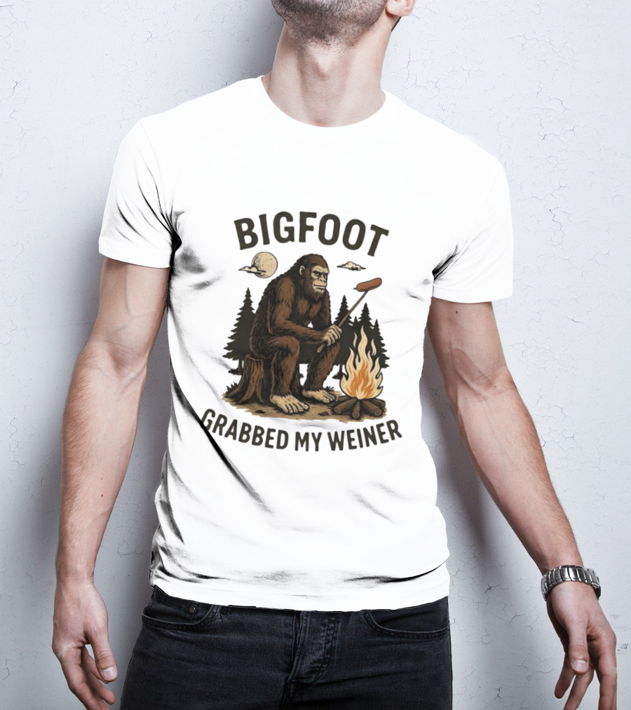 Bigfoot Grabbing My Weiner Campfire Sausage Grilling Moonlit Forest T-Shirt