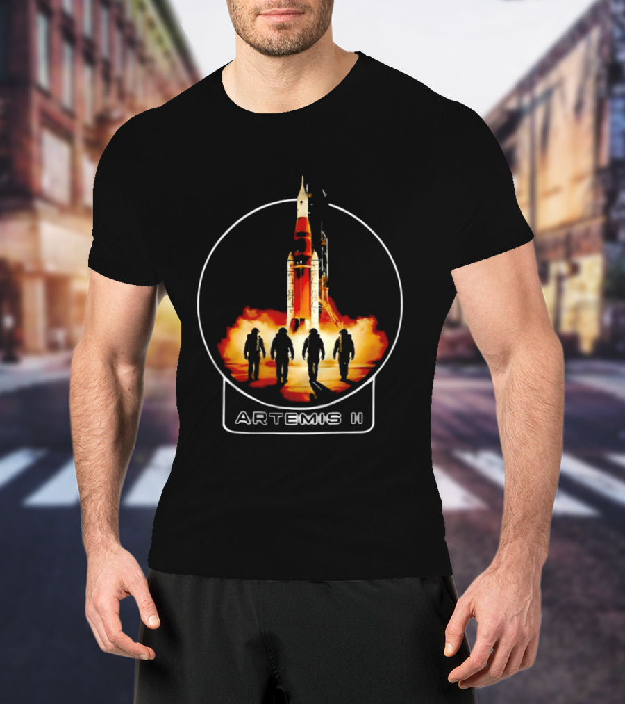Artemis II Rocket Launch Astronauts And Liftoff T-Shirt