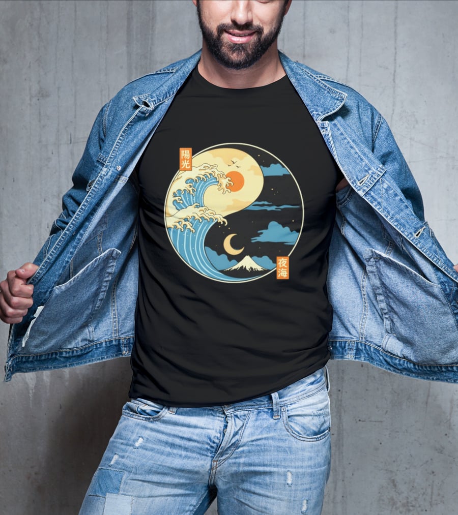The Great Wave Off Kanagawa And Mount Fuji Yin Yang Sun And Moon Balance T-Shirt