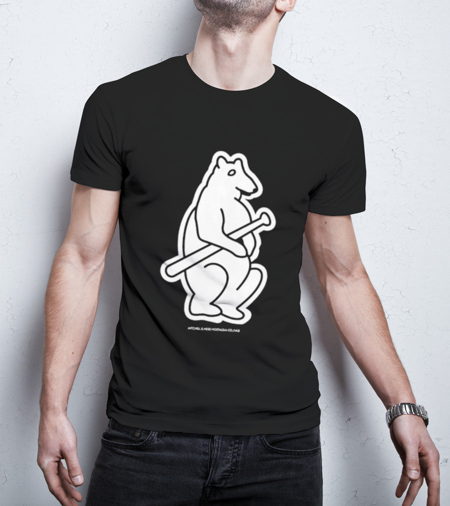 Chicago Cubs Mitchell & Ness Vintage Bear With Bat T-Shirt