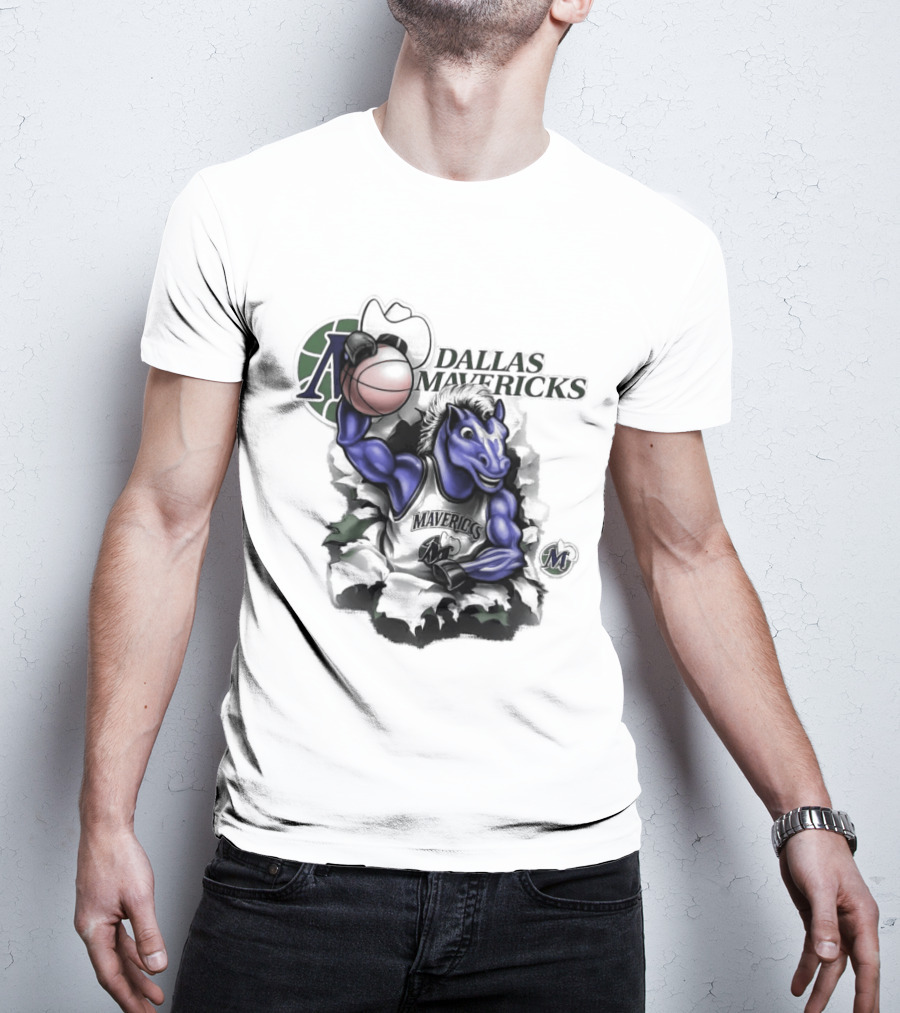 Dallas Mavericks Mitchell & Ness Breakthrough Basketball Horse T-Shirt