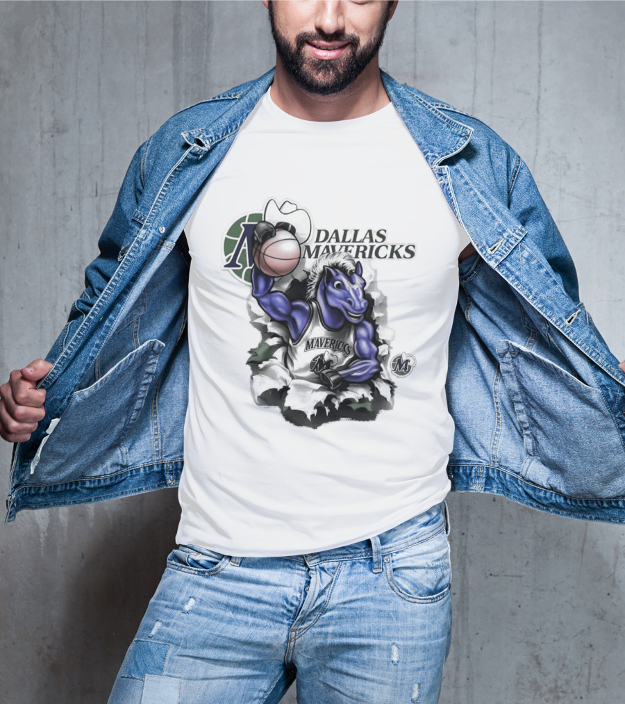 Dallas Mavericks Mitchell & Ness Breakthrough Basketball Horse T-Shirt