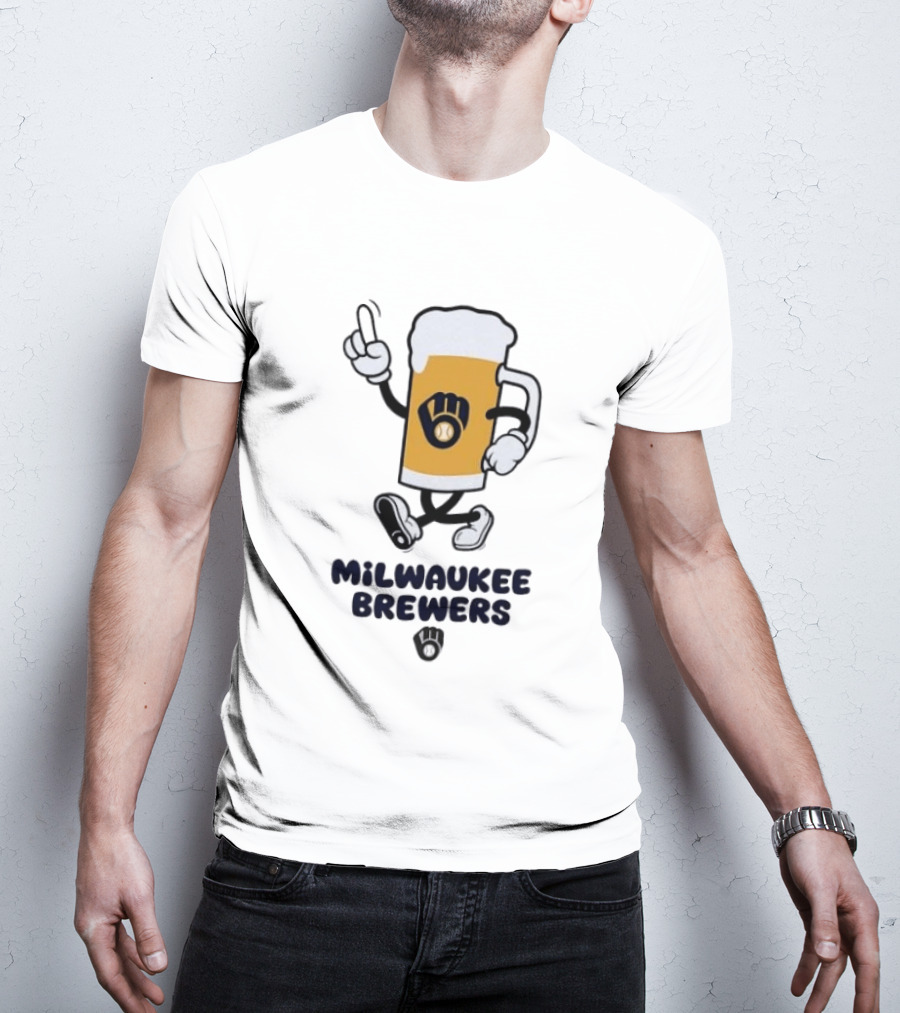 Milwaukee Brewers Beer Mascot Running Cartoon T-Shirt