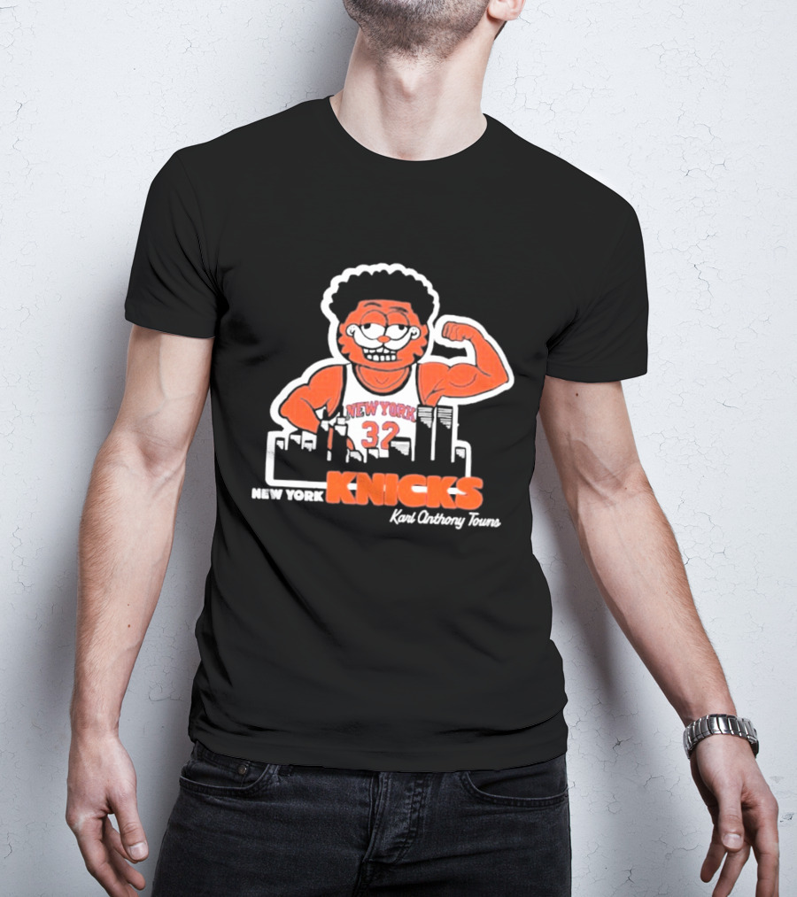 New York Knicks Karl Onthony Towns Cat Basketball Skyline 32 T-Shirt