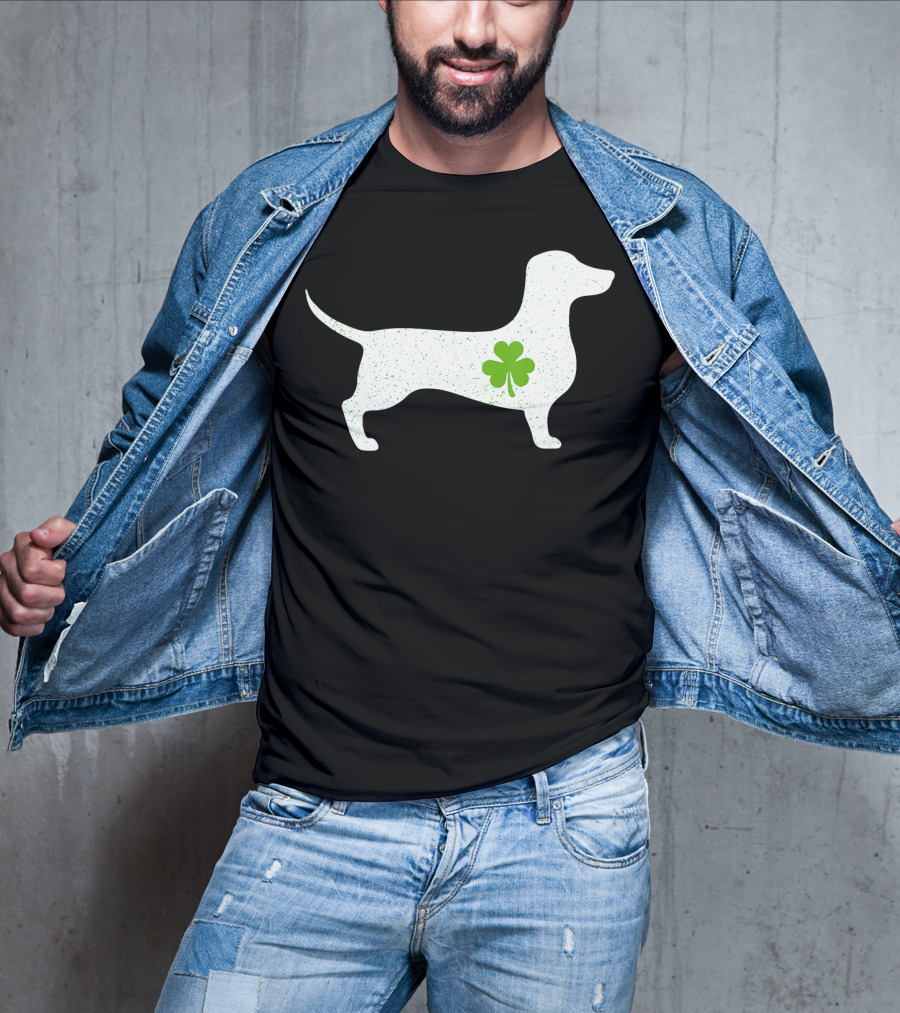 Dachshund St Patricks Day Lucky Mama Mom Dog Shamrock T-Shirt