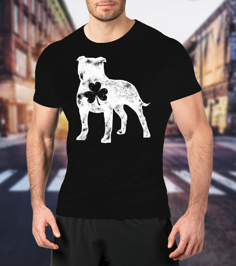 Pit Bull Shamrock St Patricks Day Dog Lover Men T-Shirt