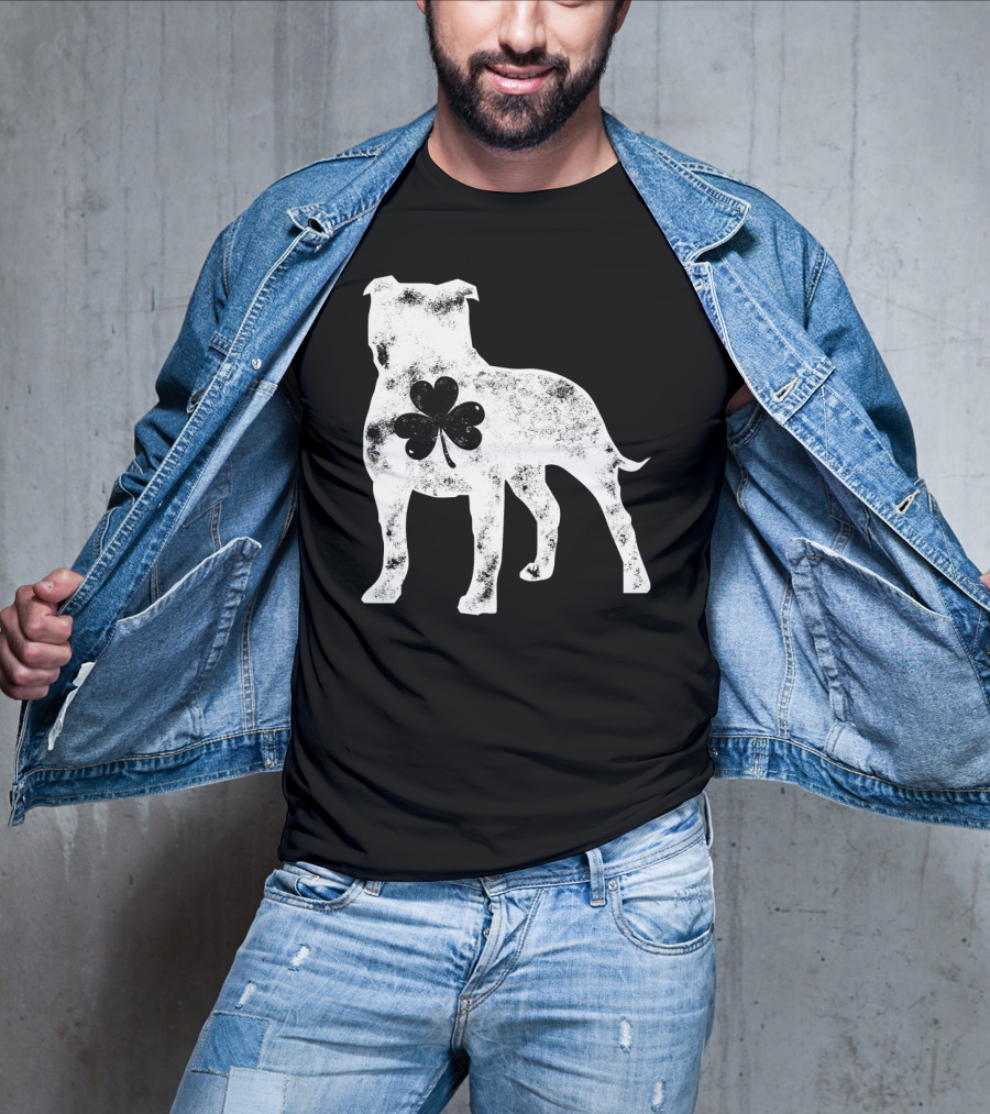 Pit Bull Shamrock St Patricks Day Dog Lover Men T-Shirt