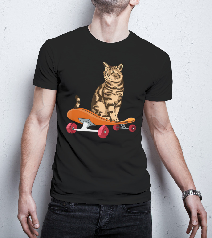 Funny Cat Skateboarding Animal Lover T-Shirt