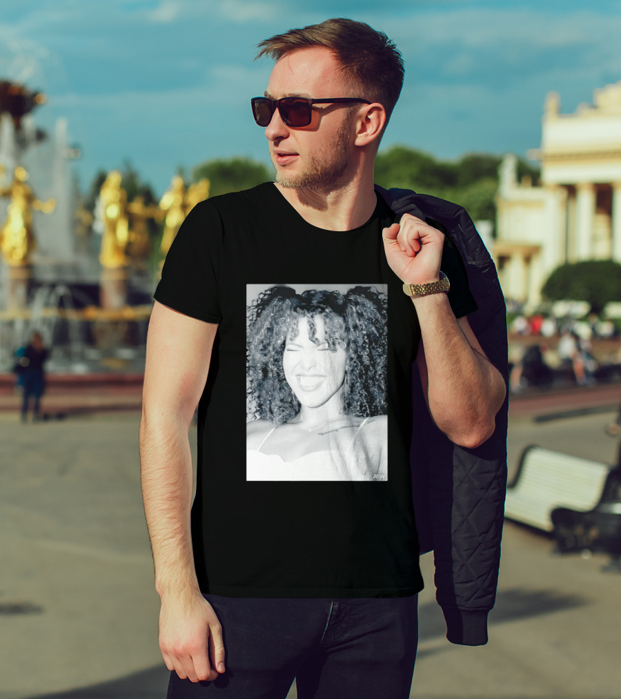 AEW Willow Nightingale Smile Black And White T-Shirt