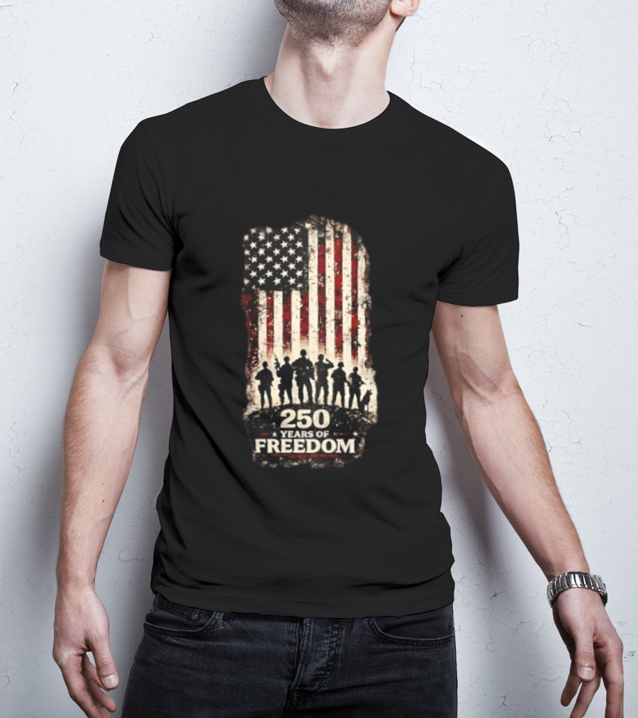 250 Years Of Freedom USA Flag Soldiers T-Shirt