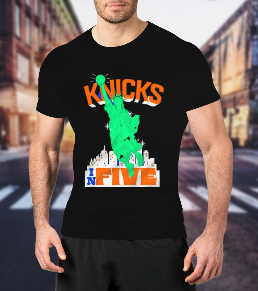 Knicks Statue Of Liberty Dunk In Five Basketball Cartoon Skyline T-Shirt