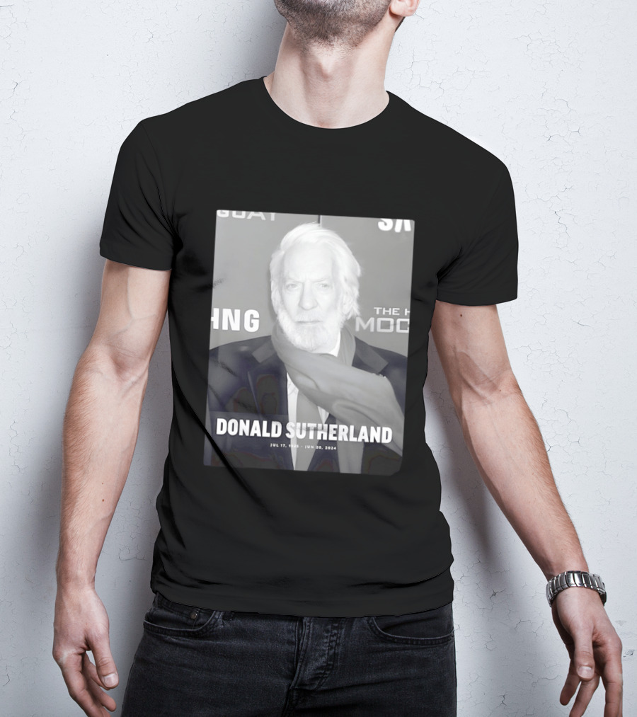 Donald Sutherland 1935 2024 Memorial T-Shirt