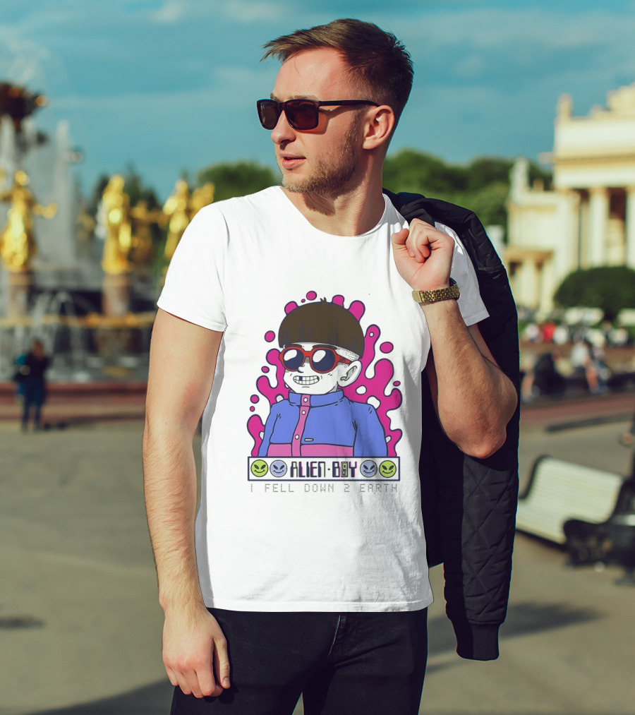 Alien Boy I Fell Down 2 Earth Cool Kid Retro Pink Smiley Vibes T-Shirt