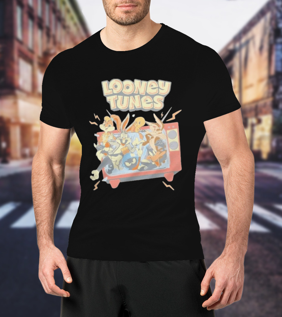 Wbs Shop Looney Tunes Characters In A Retro TV Display T-Shirt