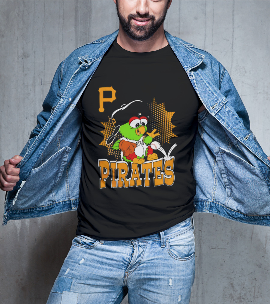 P Pittsburgh Pirates MLB Team Parrot Baseball T-Shirt