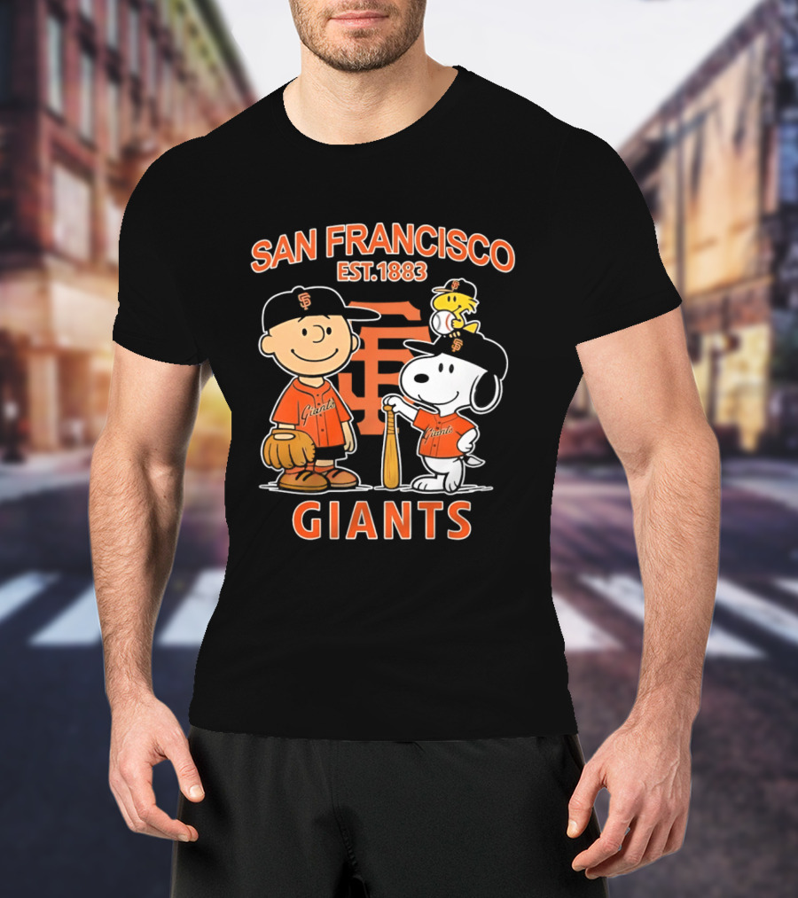 San Francisco Giants Peanuts Snoopy Charlie Brown Woodstock Est 1883 T-Shirt