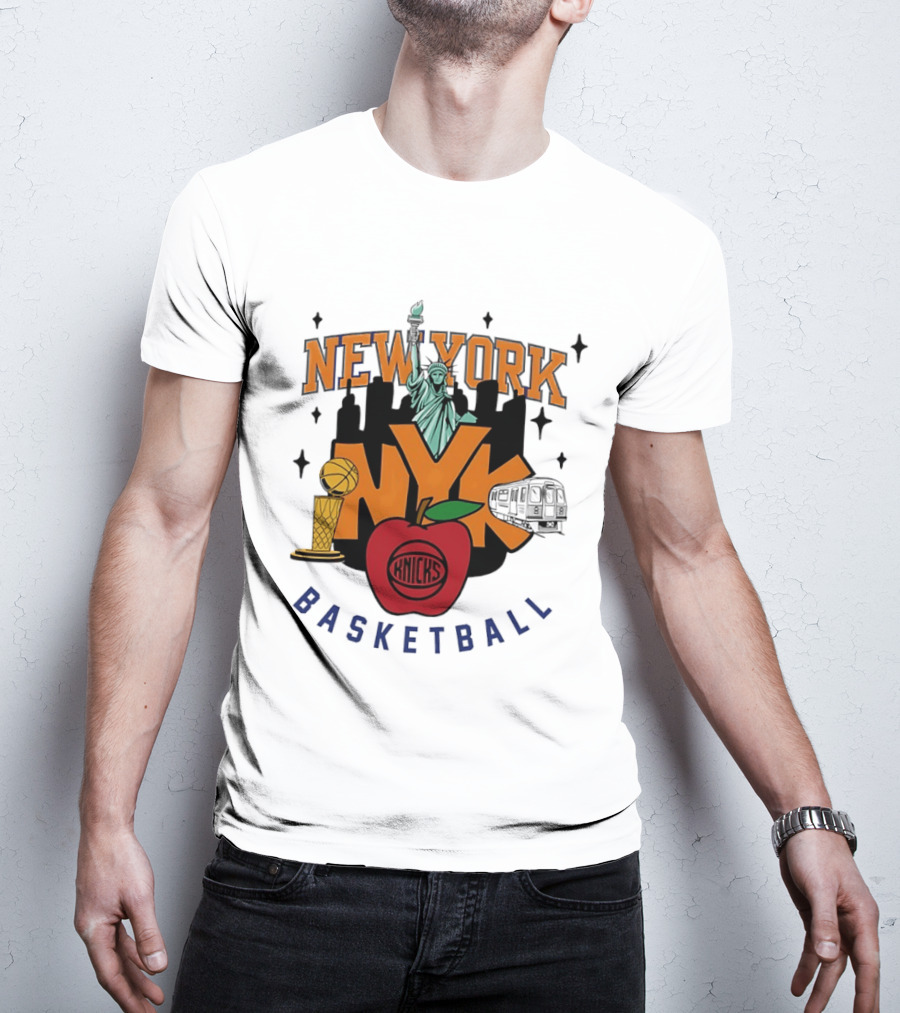 New York Knicks NYK Big Apple Basketball Statue Subway Skyline T-Shirt