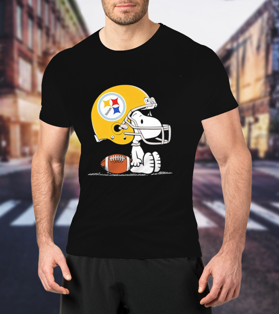 Snoopy Pittsburgh Steelers Helmet Football T-Shirt