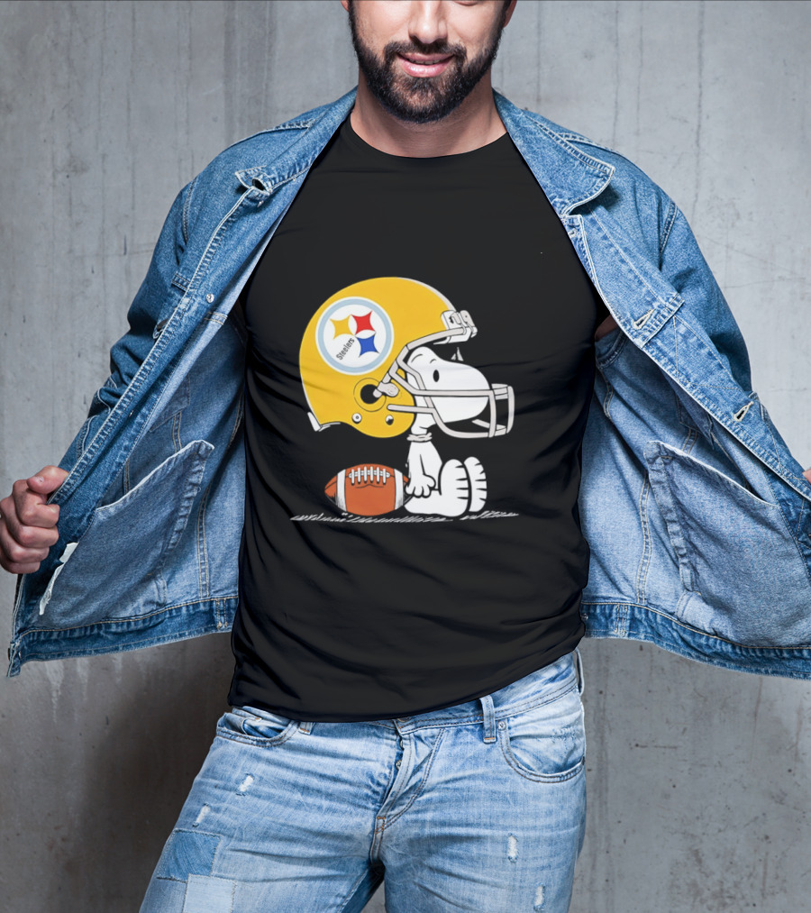 Snoopy Pittsburgh Steelers Helmet Football T-Shirt
