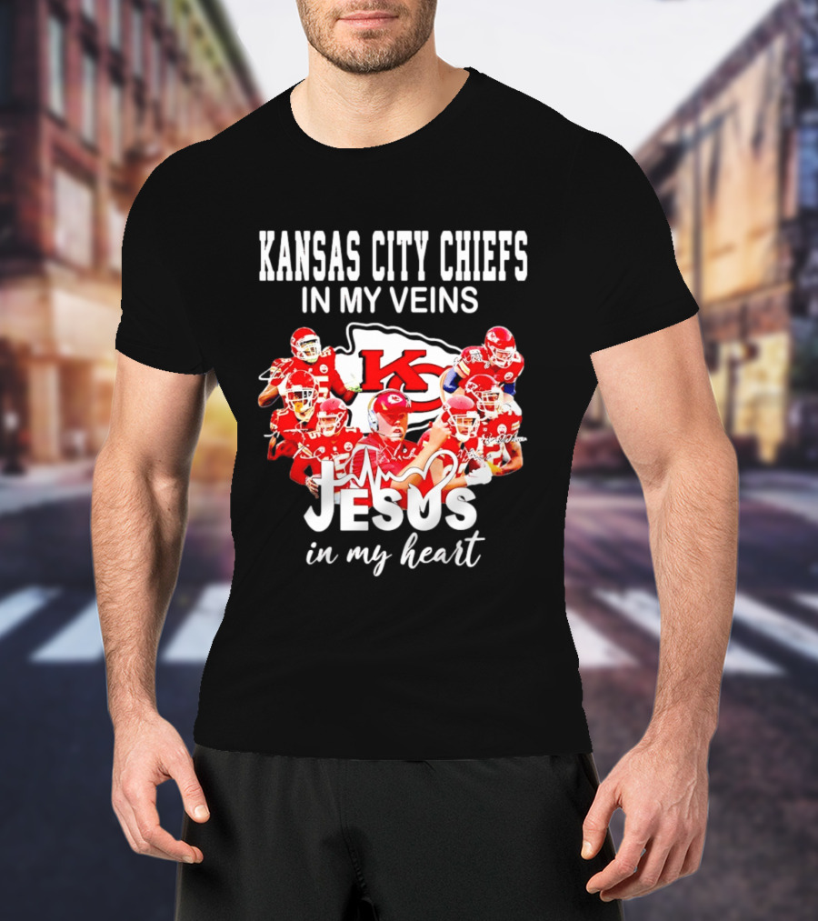 Kansas City Chiefs In My Veins Jesus In My Heart Football Fans T-Shirt