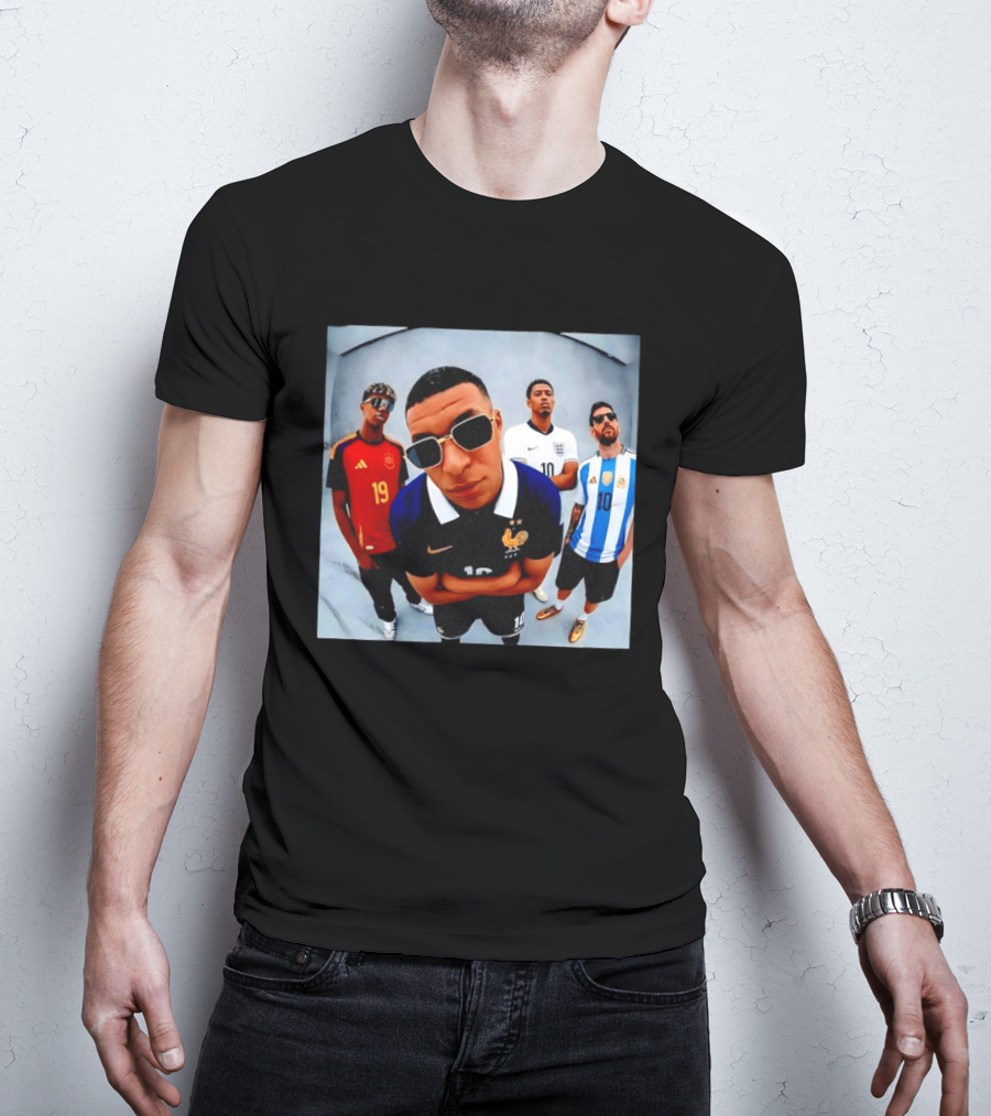 Kylian Mbappe Jude Bellingham Lionel Messi Football Stars Selfie Spain England Argentina France T-Shirt