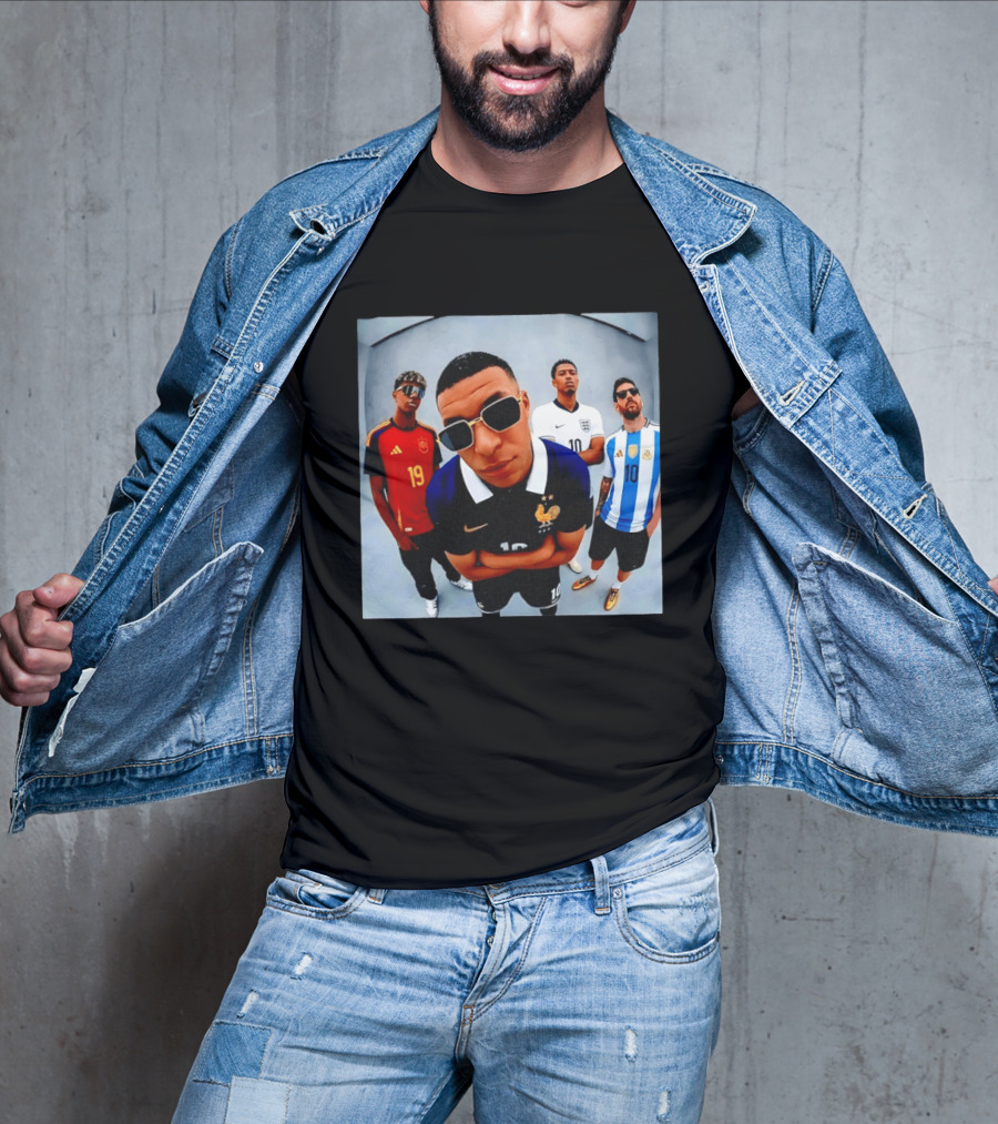 Kylian Mbappe Jude Bellingham Lionel Messi Football Stars Selfie Spain England Argentina France T-Shirt