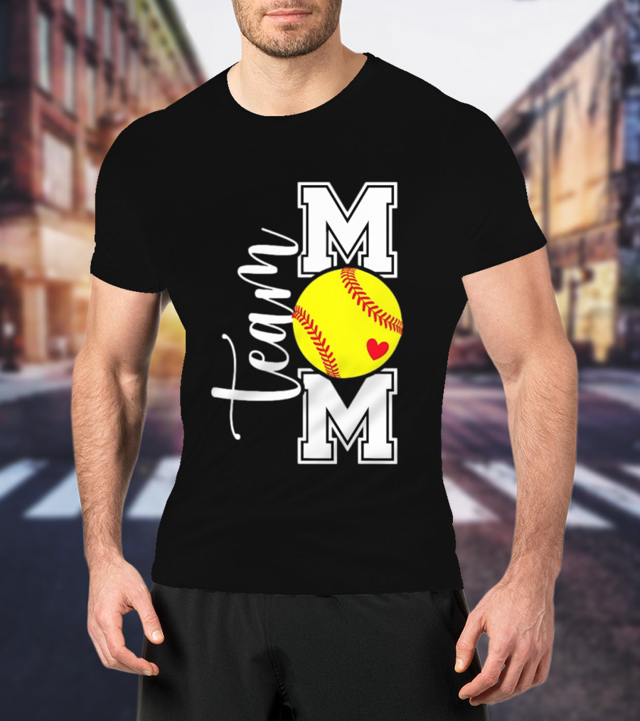 Team Mom Softball Yellow Heart Ball T-Shirt