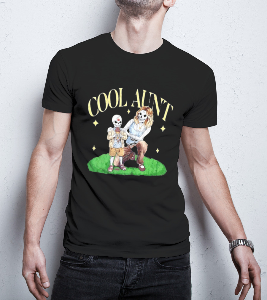 Cool Aunt Skeleton Family Halloween Fun T-Shirt