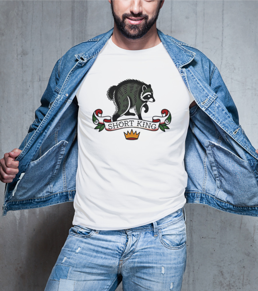 Short King Raccoon Traditional Tattoo T-Shirt