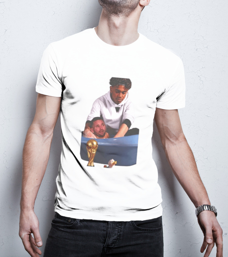 Lamine Yamal Lionel Messi Bathtub Meme World Cup Trophy T-Shirt