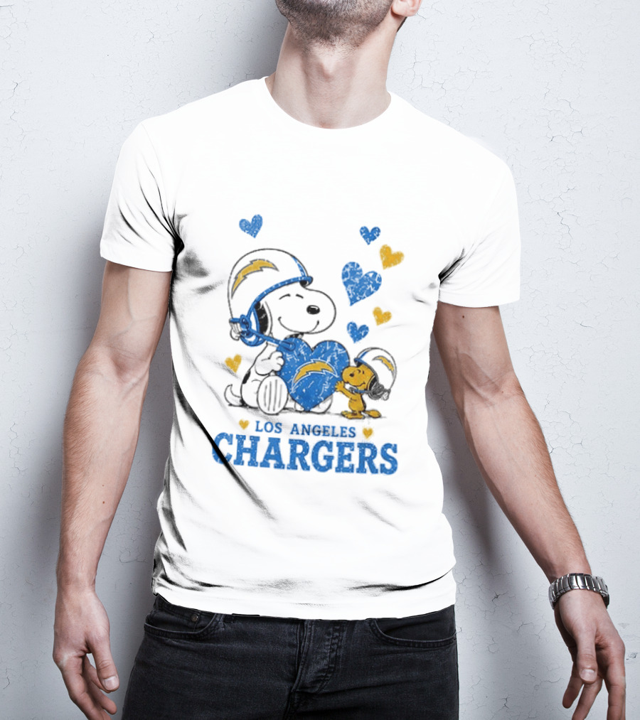 Los Angeles Chargers Peanuts Snoopy Love Laughter T-Shirt