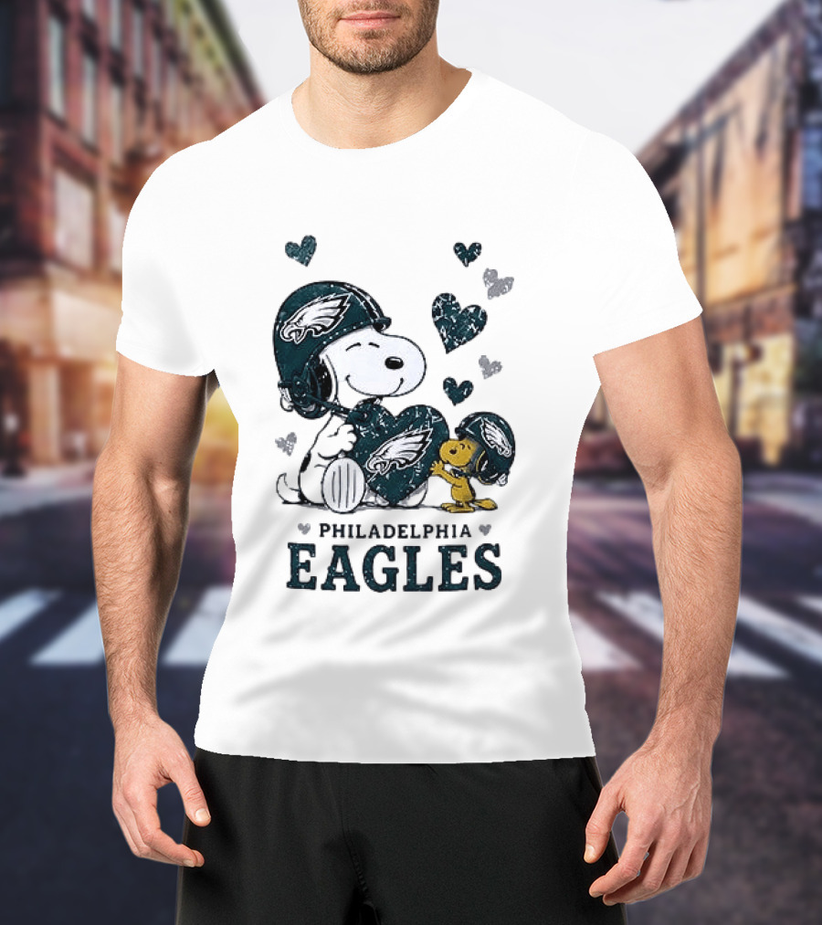 Philadelphia Eagles Snoopy Woodstock Love Hearts Collaboration T-Shirt