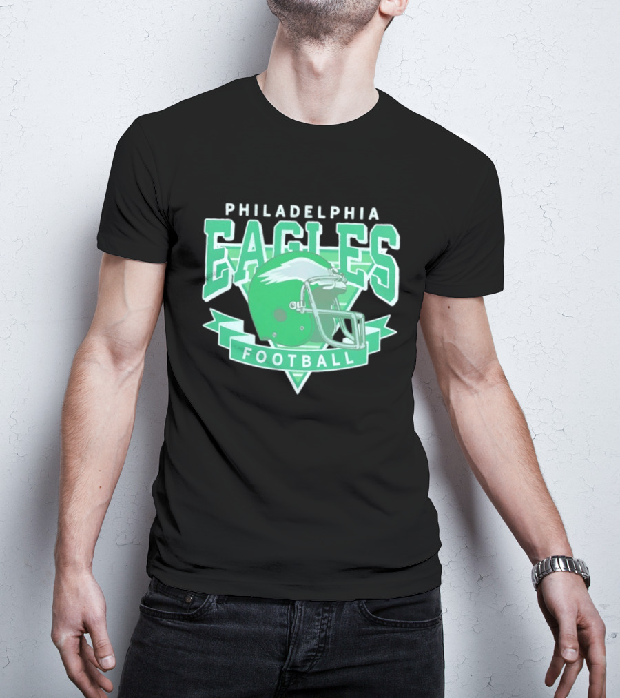 Philadelphia Eagles Helmet Vintage Style Football Fan Gear T-Shirt