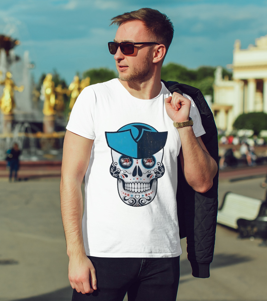 Day Of The Dead Skull Patriot Fox Sports Foxes Football T-Shirt