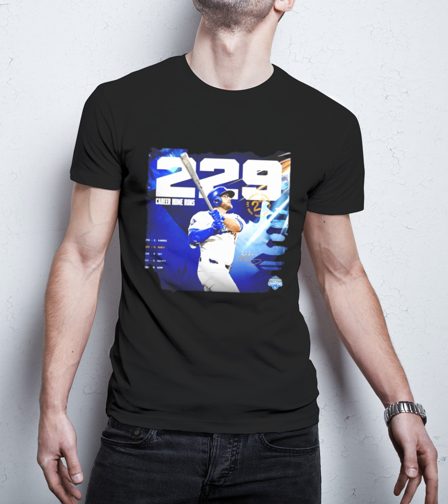 Max Muncy Los Angeles Dodgers 229 Career Home Runs Celebration MLB Champions T-Shirt