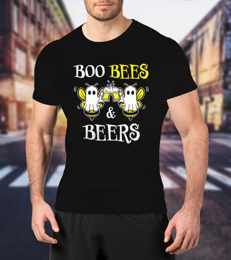 Boo Bees And Beers Halloween 2026 Bumblebee Ghosts Toasting T-Shirt