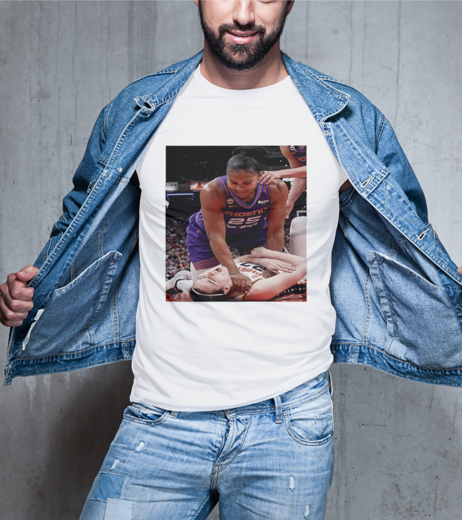 Brittney Griner Phoenix Mercury Caitlin Clark Indiana Fever NBA WNBA Crossover Moment T-Shirt