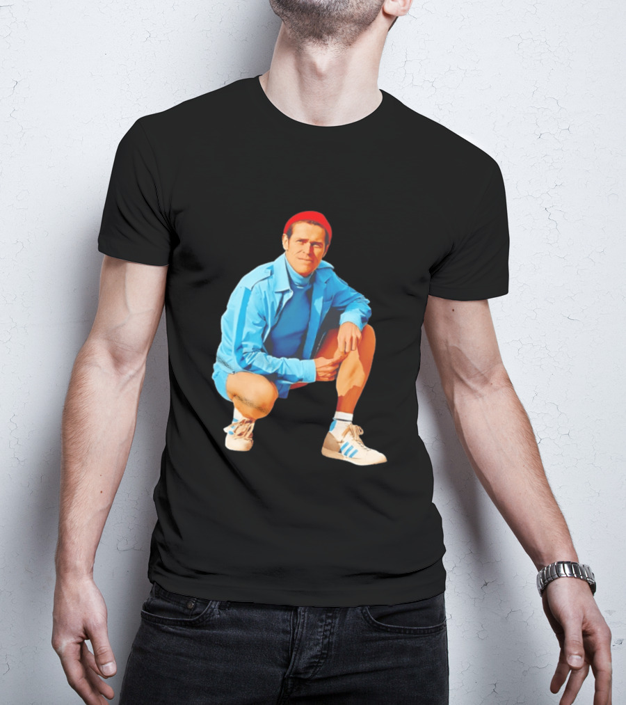 Willem Dafoe Meme Red Beanie Blue Tracksuit Squatting Pose T-Shirt