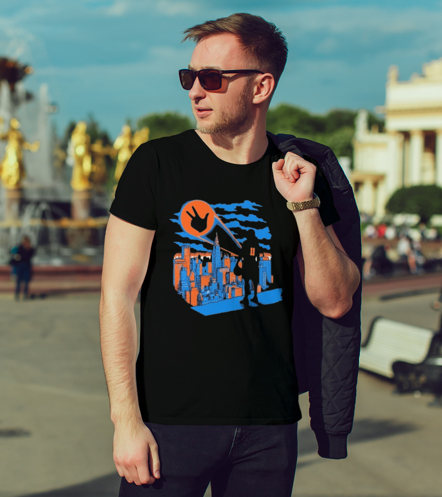 New York Knicks Jalen Brunson NYC Skyline Hero Hand T-Shirt
