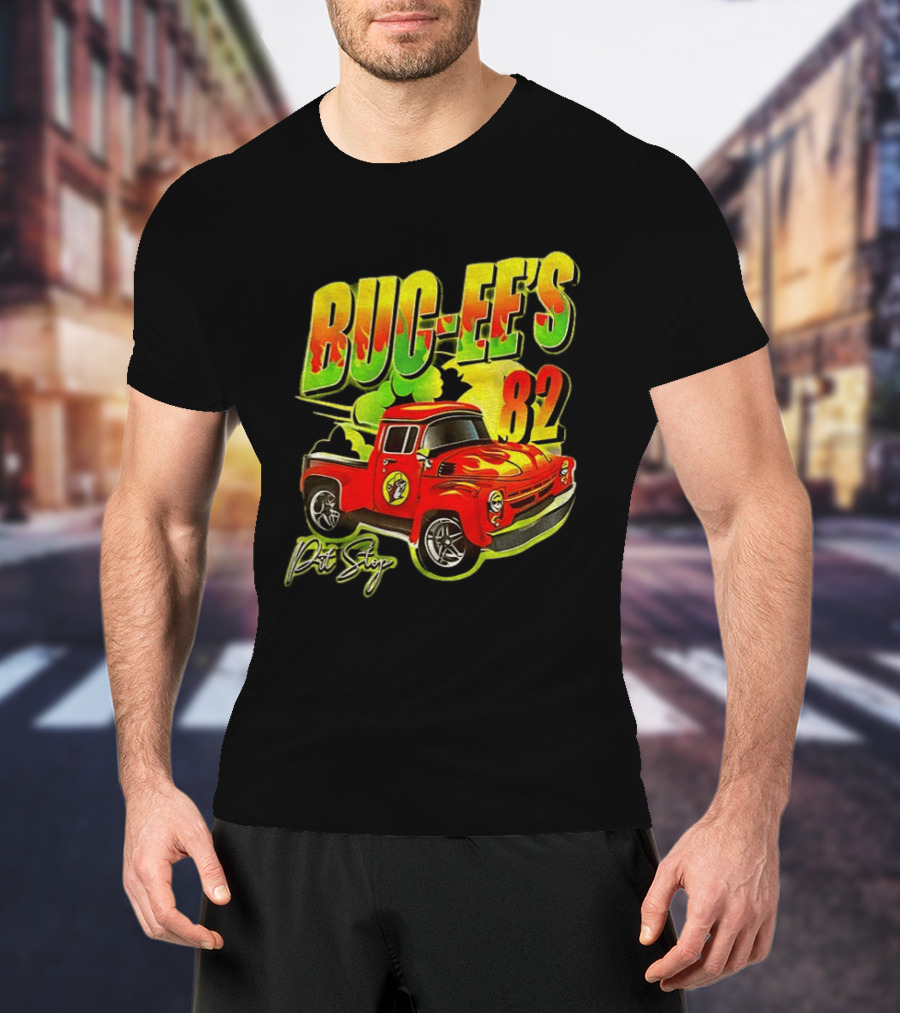 Buc Ee's 82 Pit Stop Vintage Red Truck T-Shirt