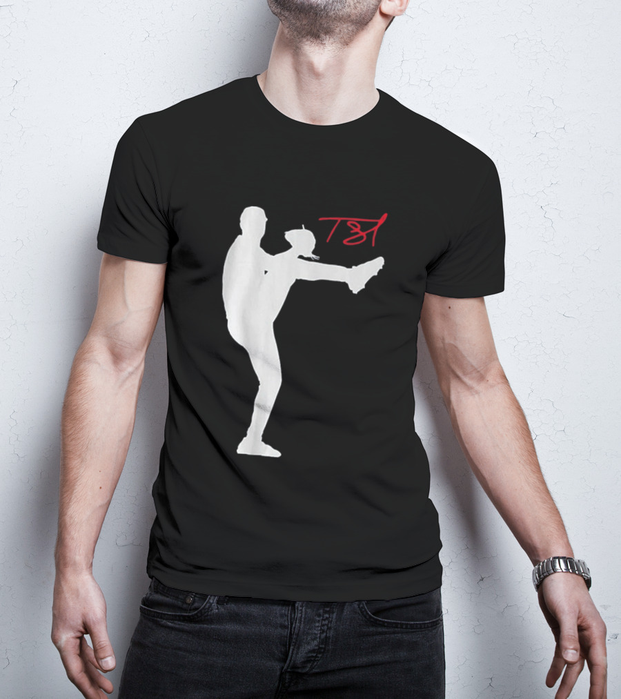 T61 Tarik Skubal Pitching Pose Los Angeles T-Shirt