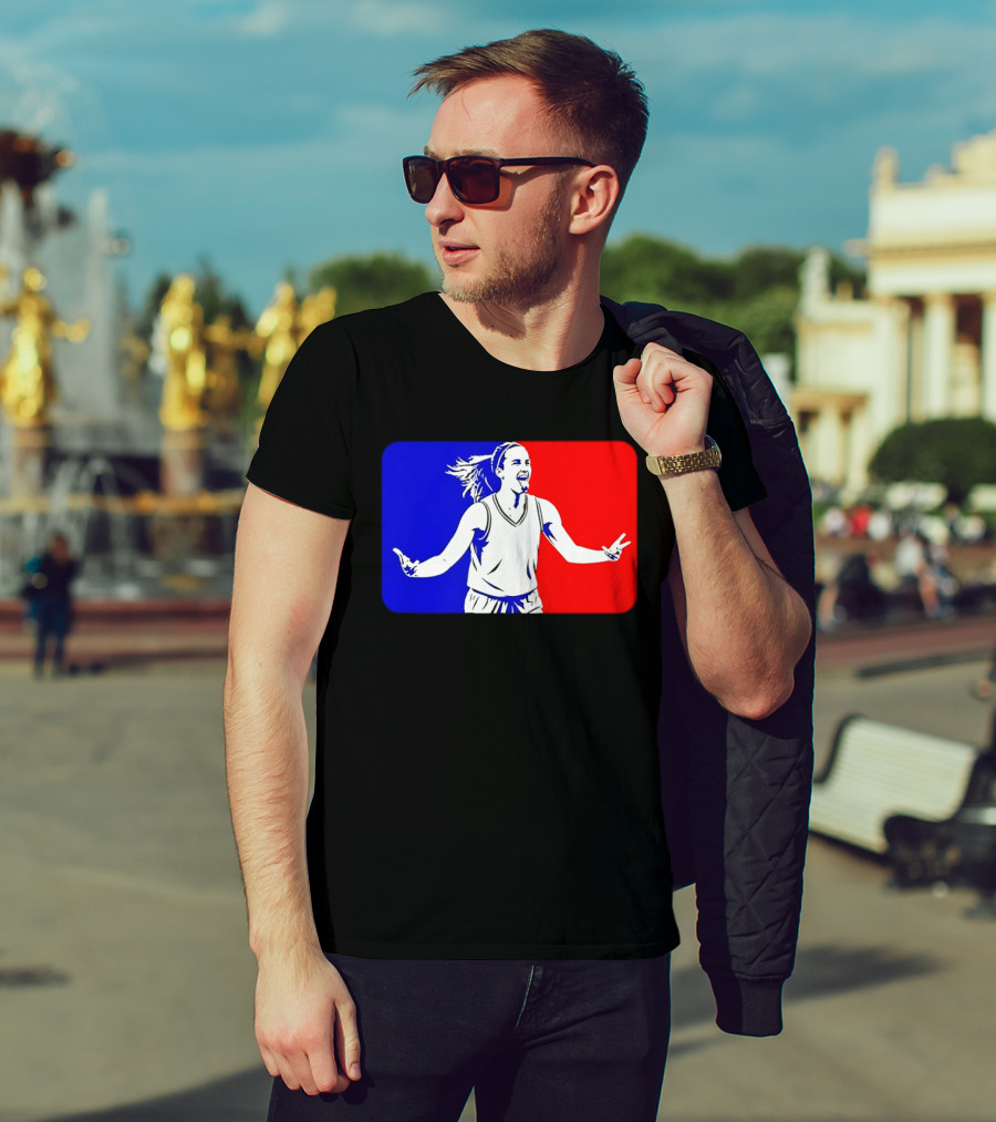 Caitlin Clark Basketball Player Silhouette In Iconic Red And Blue T-Shirt