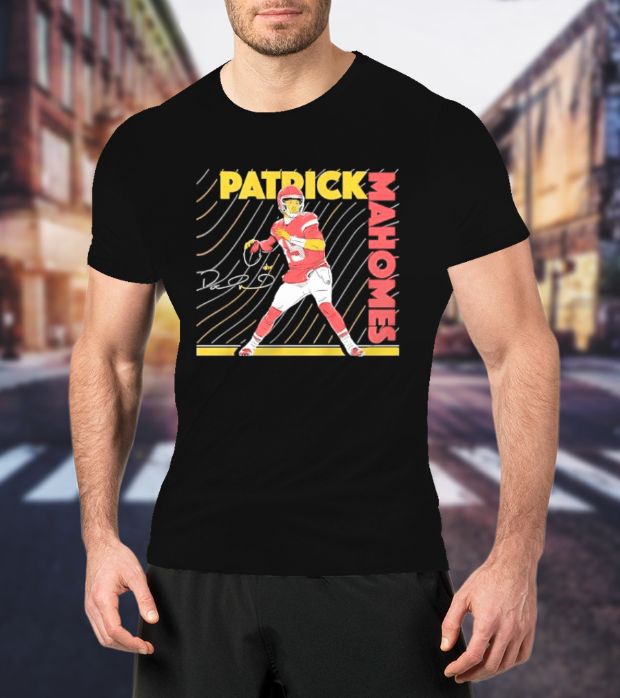 Patrick Mahomes Football Quarterback Signature Wavy Line T-Shirt