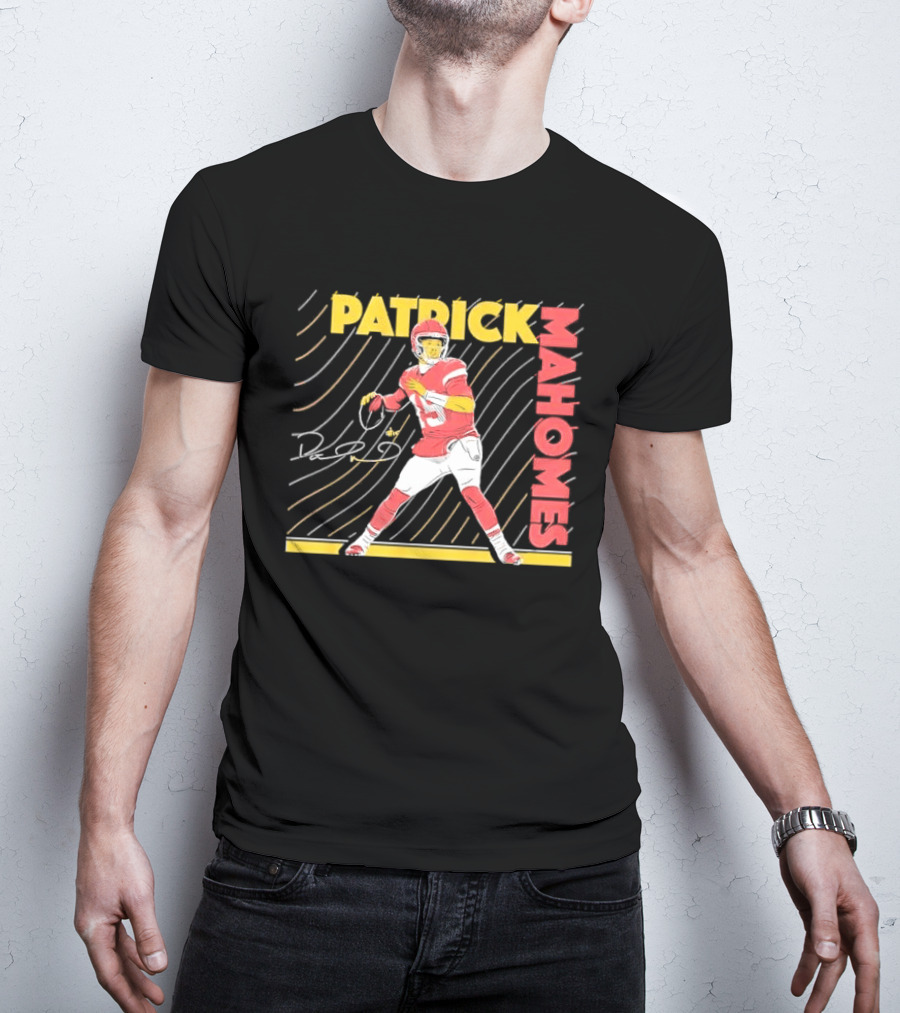 Patrick Mahomes Football Quarterback Signature Wavy Line T-Shirt