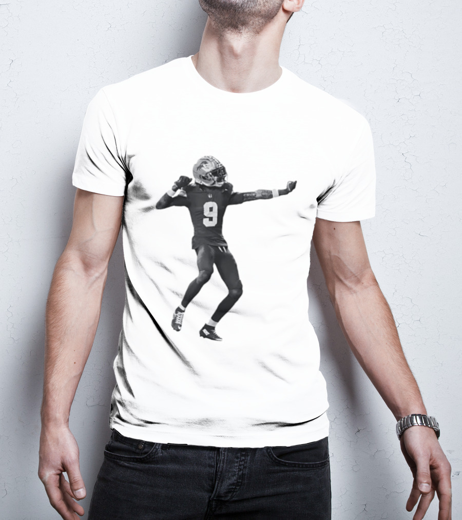 Detroit Lions Number 9 Celebratory Pose Football Athlete Cutout T-Shirt