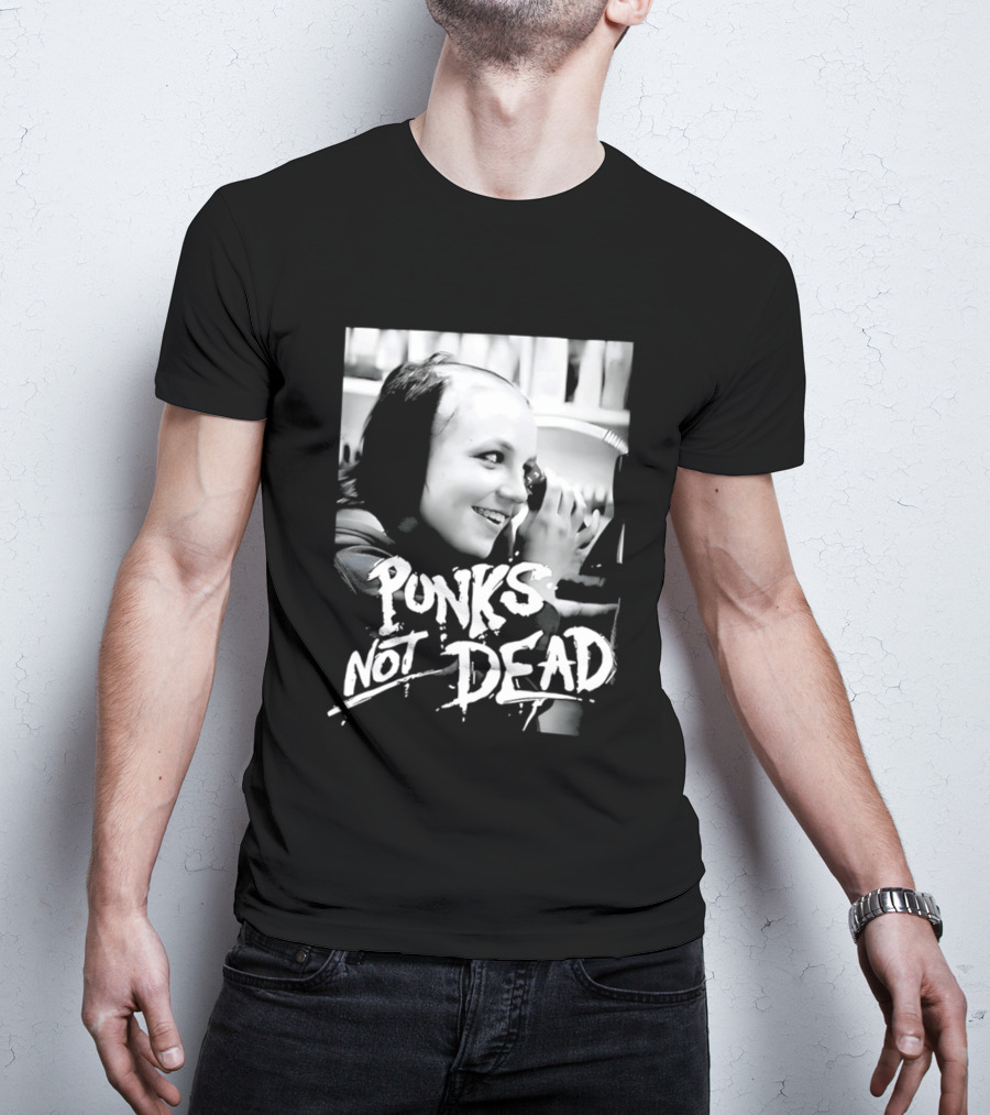 Punks Not Dead Britney Spears Iconic Shaved Look T-Shirt